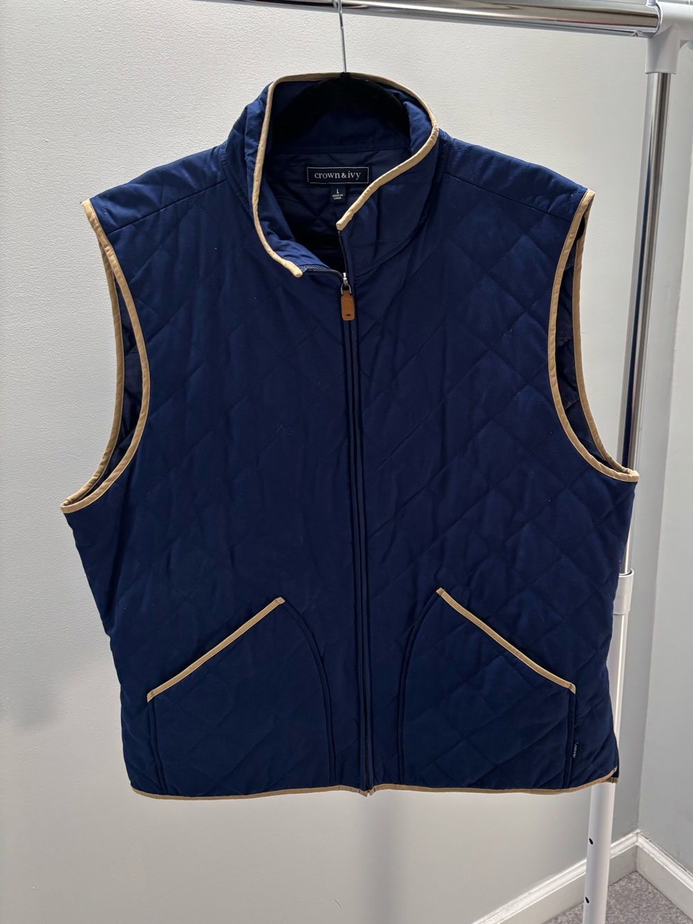 Crown & Ivy Men's Navy Quilted Vest with Tan Trim